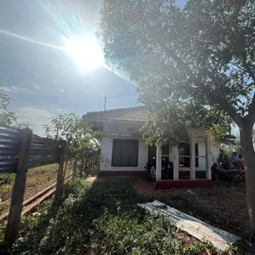 வசாவிளான் குட்டியபுளத்தில் 10 பரப்பு காணி வீடு